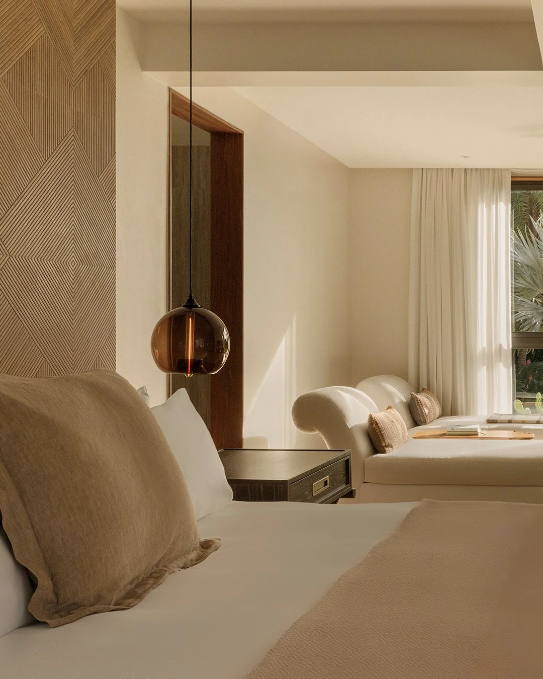 Bed and day beds.