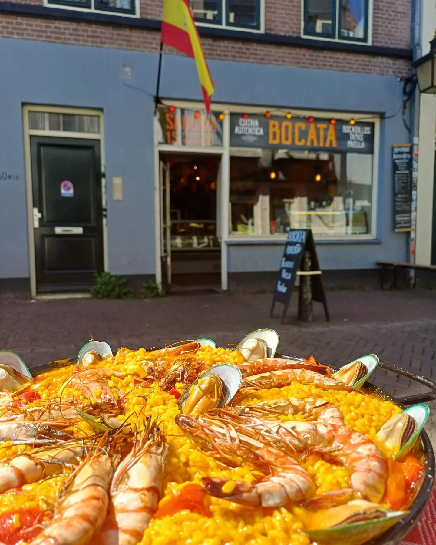 Paella Mixta&hellip; arte!