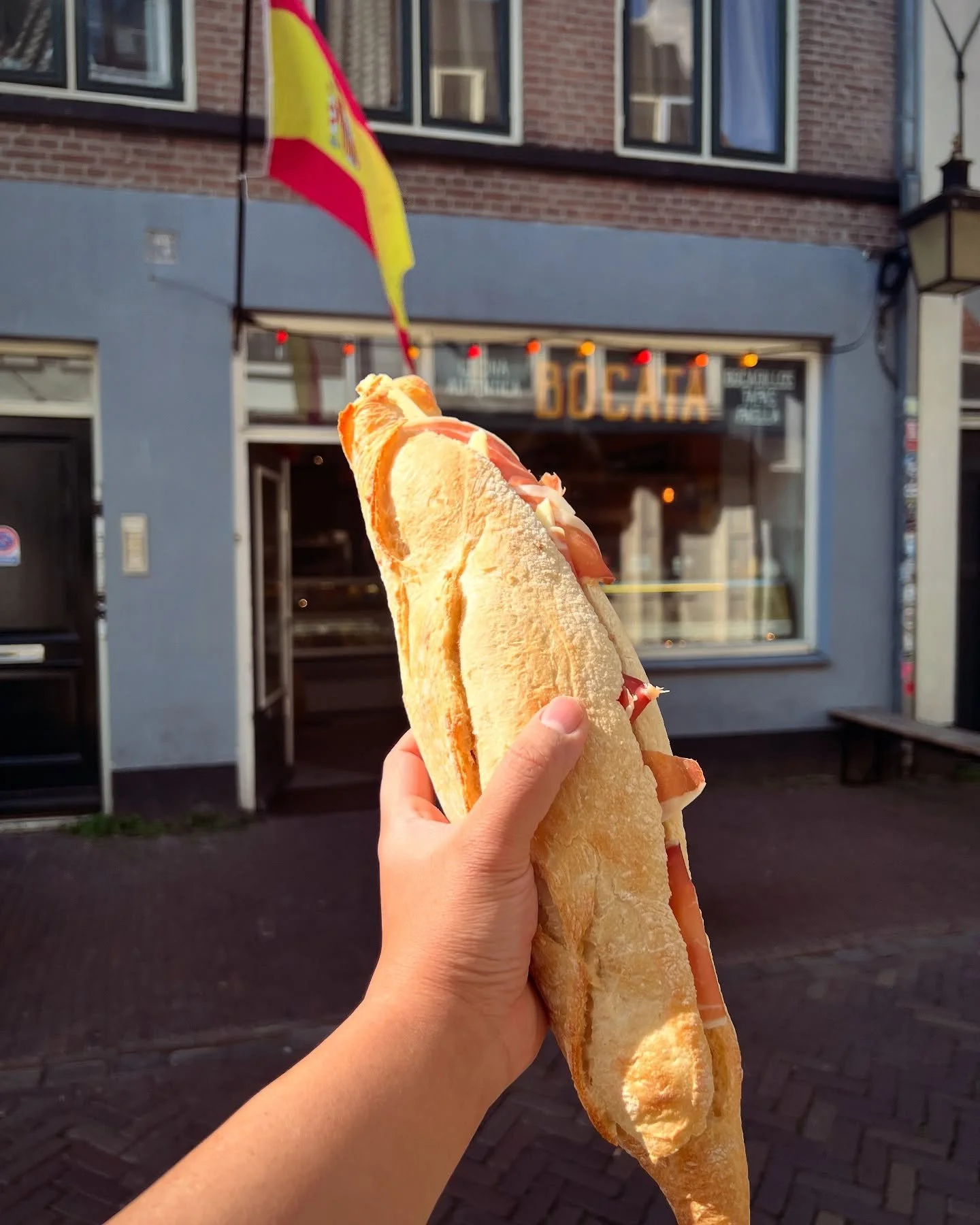 Bocata Manchego y Serrano