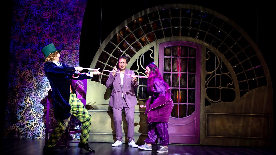 stage1-charliechoc-set-GLP0587.jpg