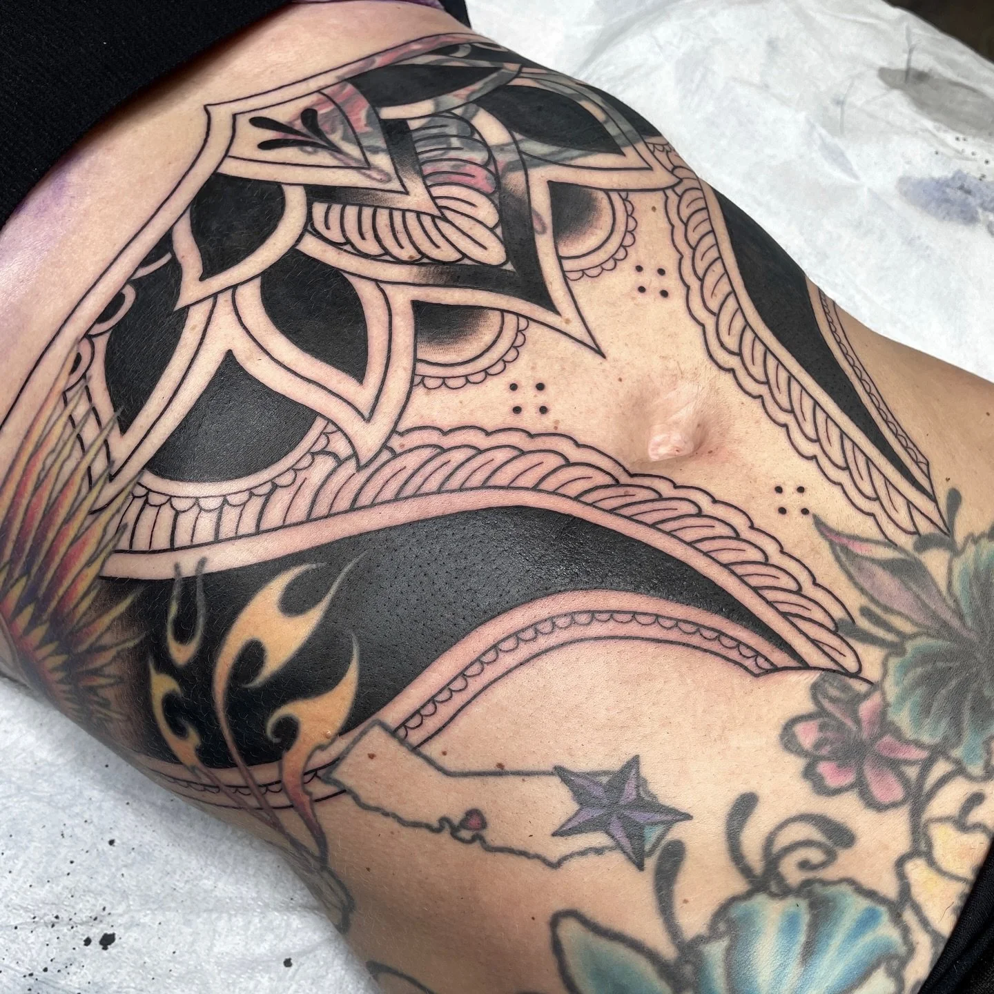 Blast over blackwork for Meg, thanks for sitting so tough for this! I&rsquo;d love to do more heavy blackwork, email me to book