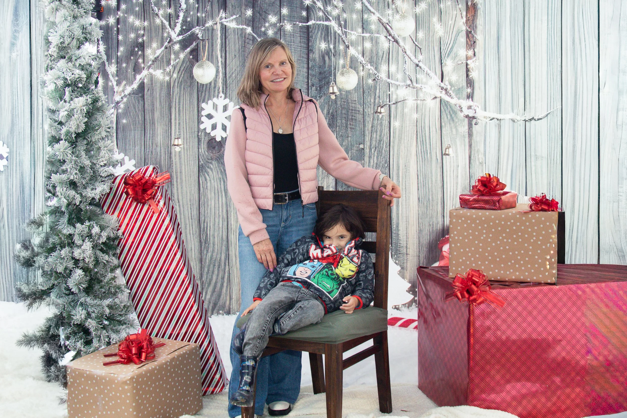 Marrisa Tuer Christmas Event 2025-052.jpg