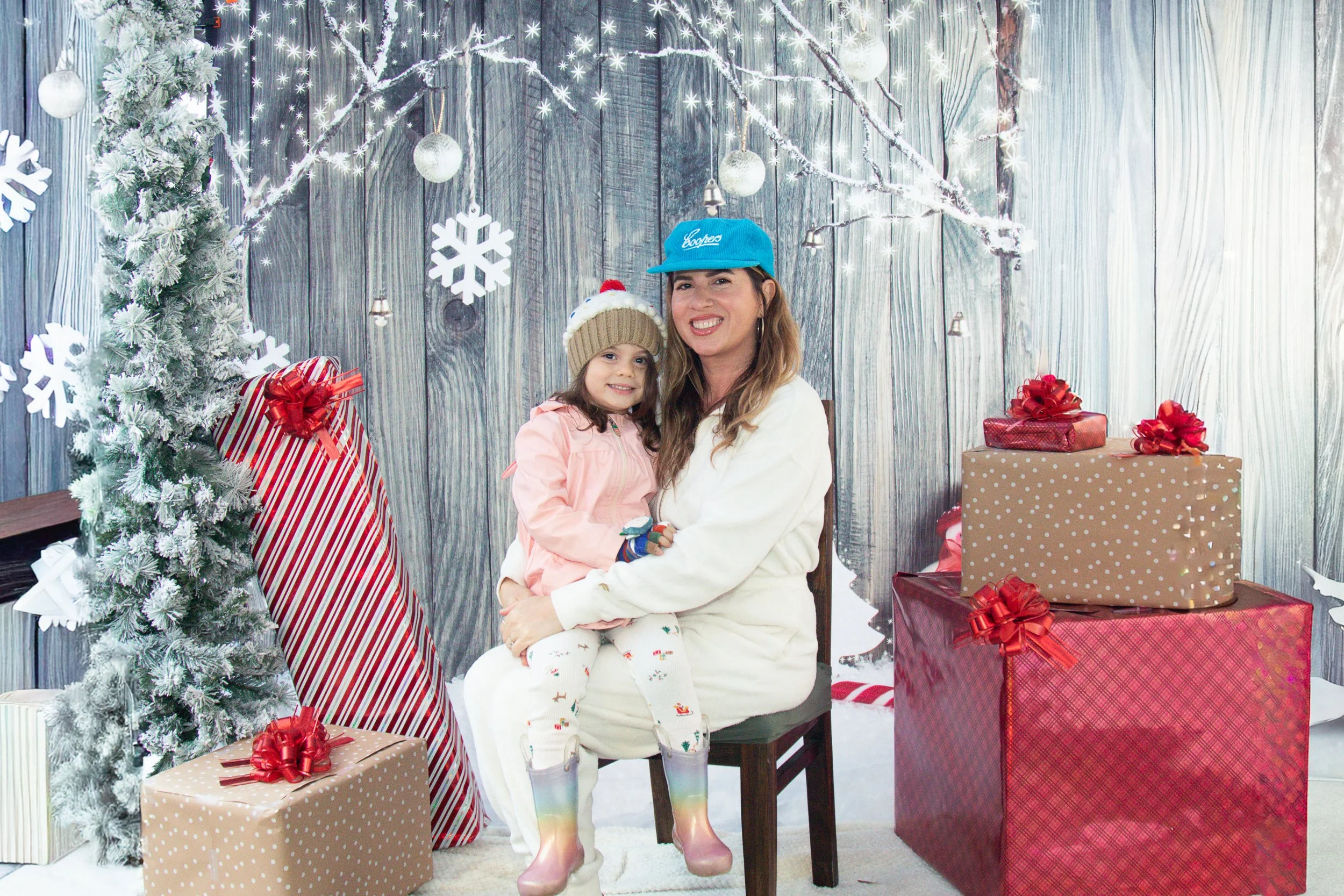 Marrisa Tuer Christmas Event 2025-055.jpg