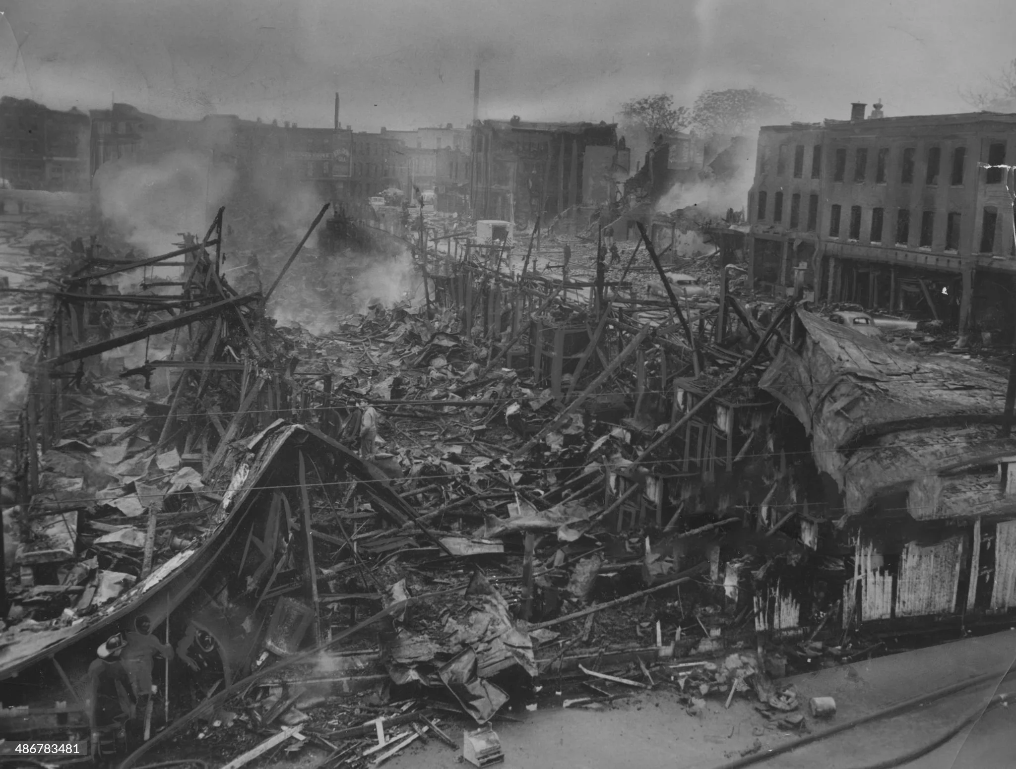 1953 A fire rips through the Market in the early hours of the morning, destroying the majority of the building and vendor stalls. (Afro American Newspaper)