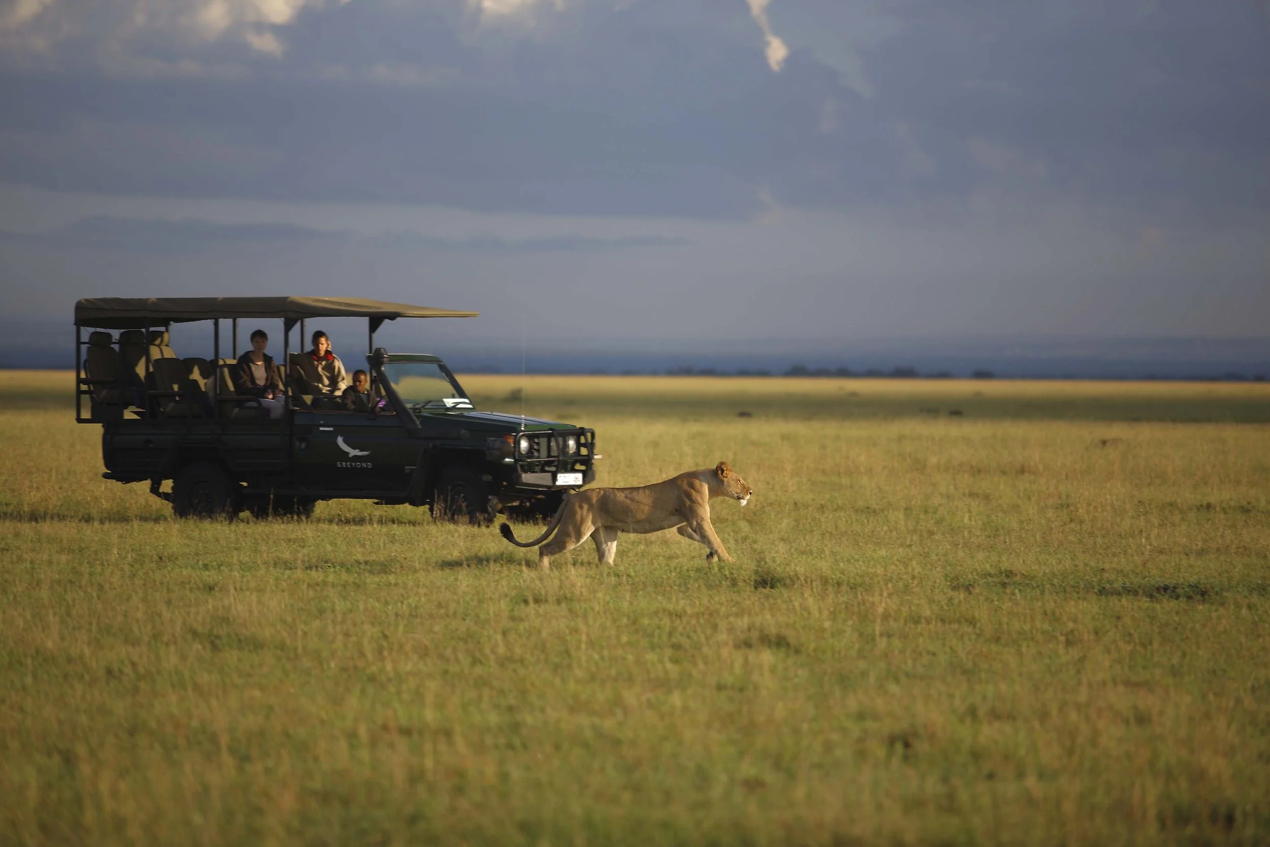 ~Game-drive-at-andBeyond-Grumeti-Serengeti-Tented-Camp.jpg