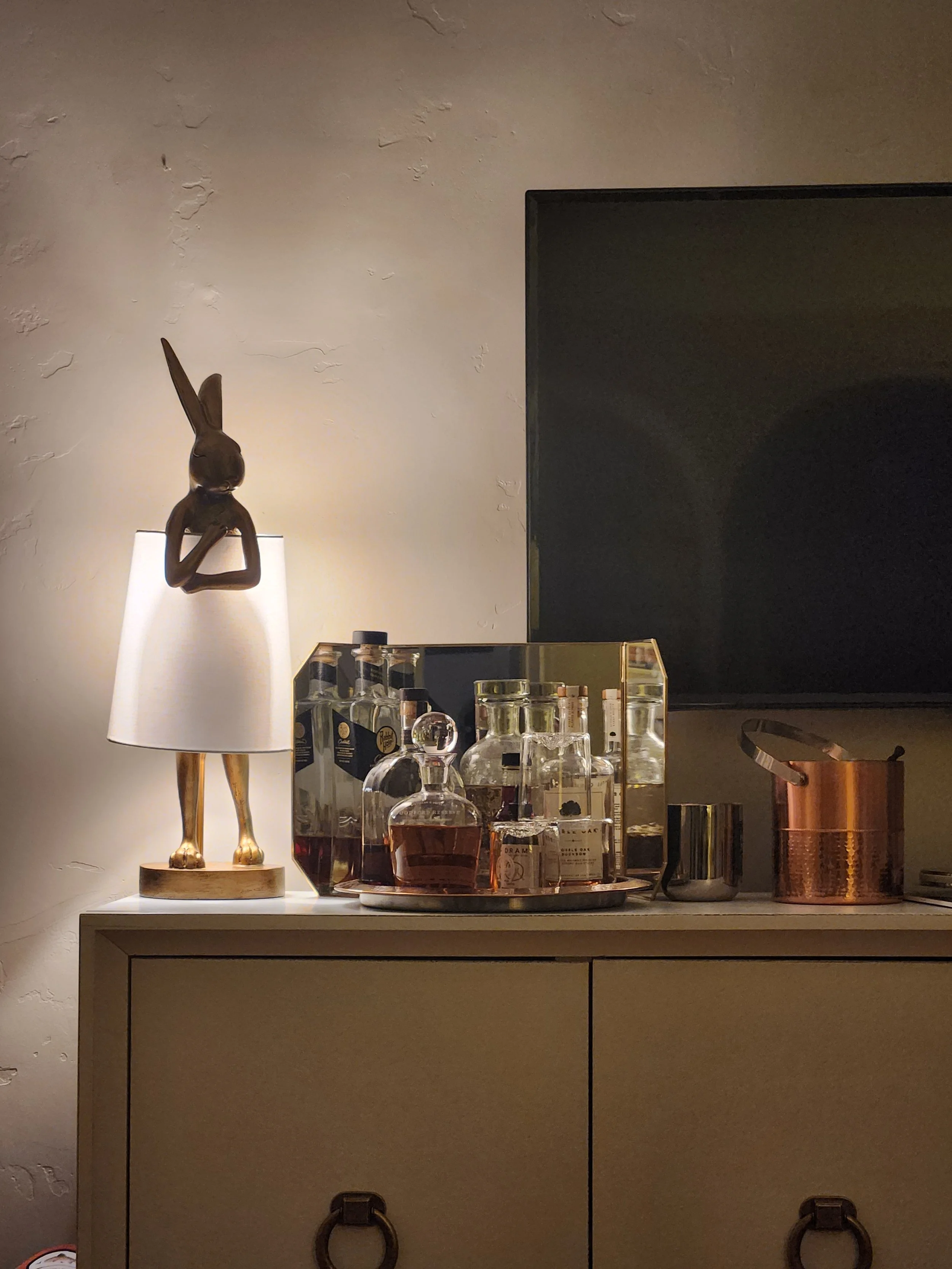 a bar back/entertainment console vignette