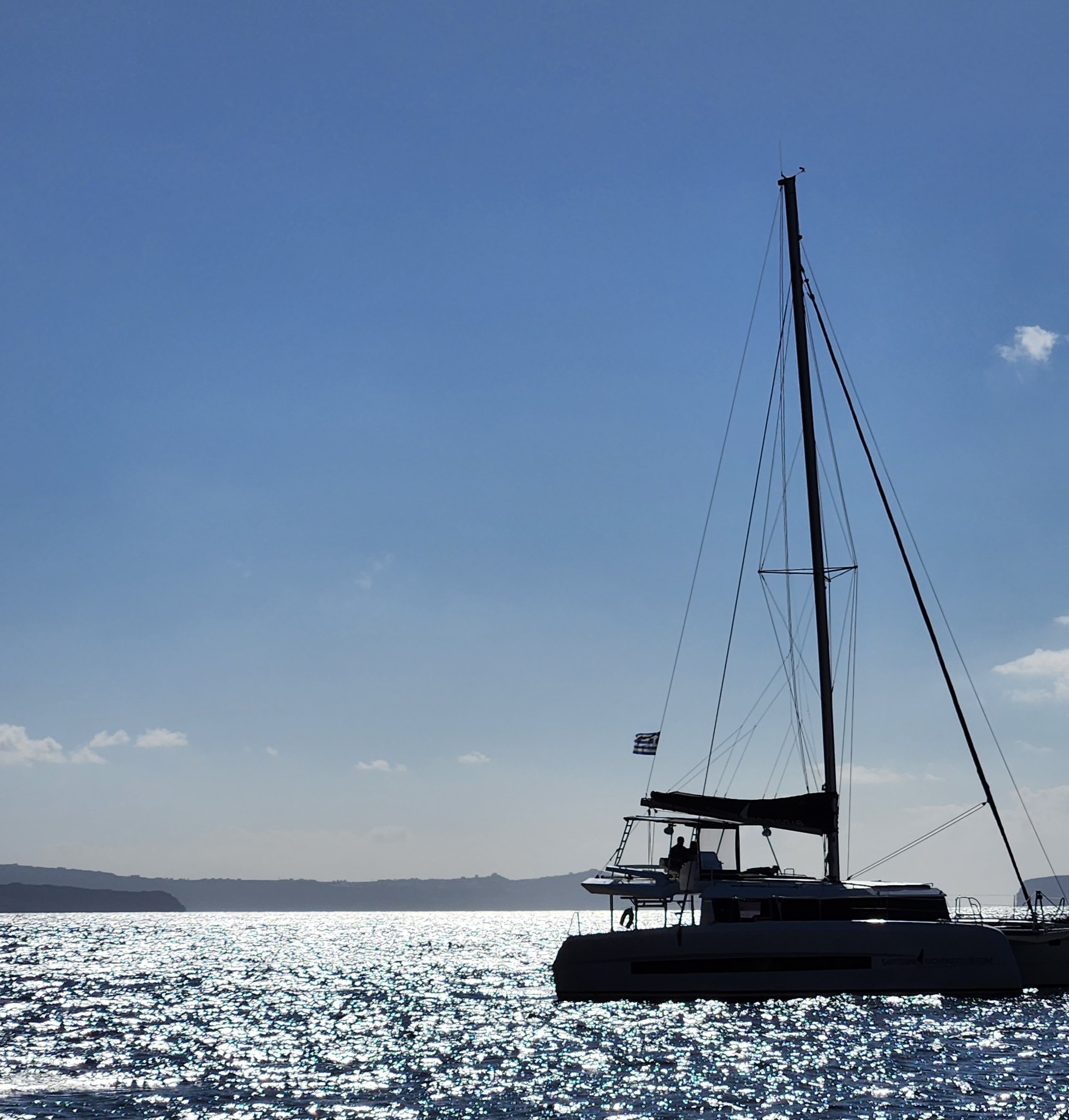 catamaran boat tours