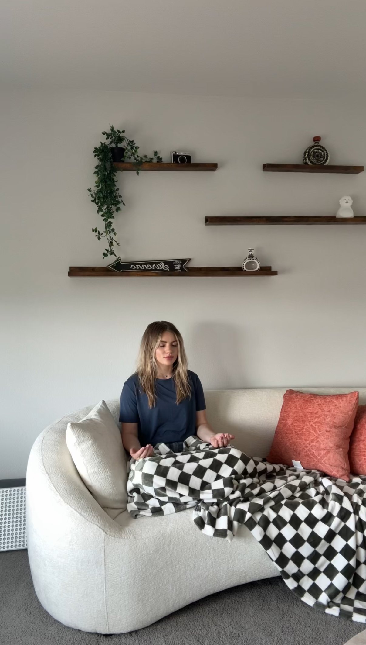 Weekly Energy Practices and Intuitive Tools for Real Life