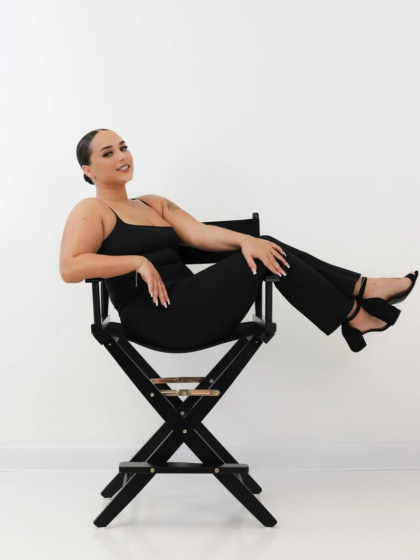 A chair, but make it 𝙘𝙞𝙣𝙚𝙢𝙖𝙩𝙞𝙘. ✨🎬🔥

🖥️: 𝐰𝐰𝐰.𝐬𝐭𝐮𝐝𝐢𝐨-𝐟𝐚𝐟.𝐜𝐨𝐦