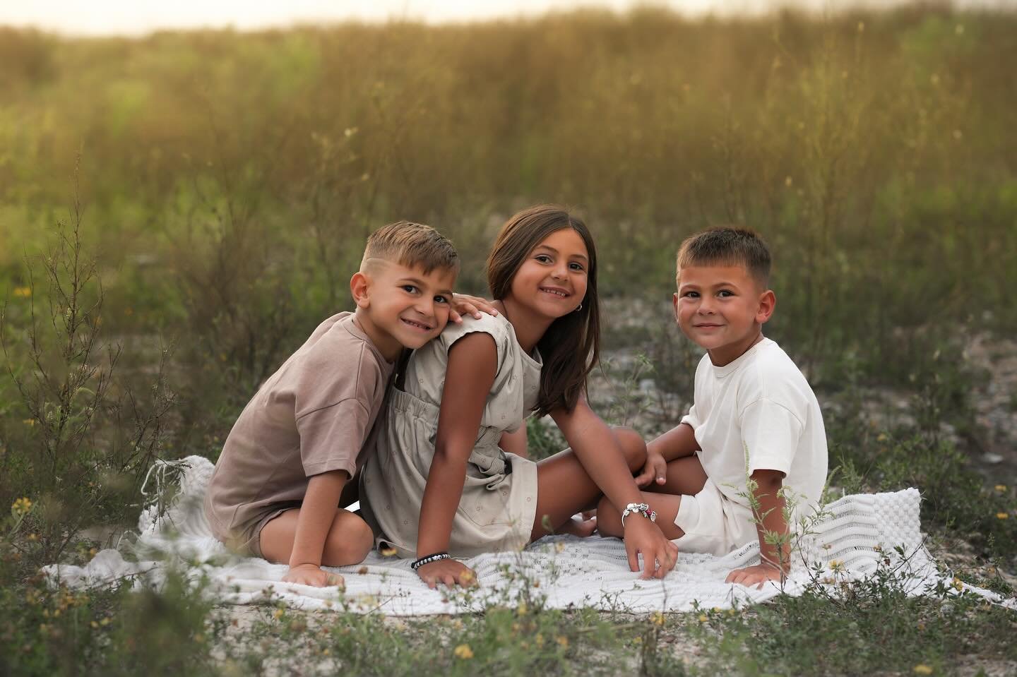 Growing up together is the best adventure. &hearts;︎

🖥️: 𝐰𝐰𝐰.𝐬𝐭𝐮𝐝𝐢𝐨-𝐟𝐚𝐟.𝐜𝐨𝐦