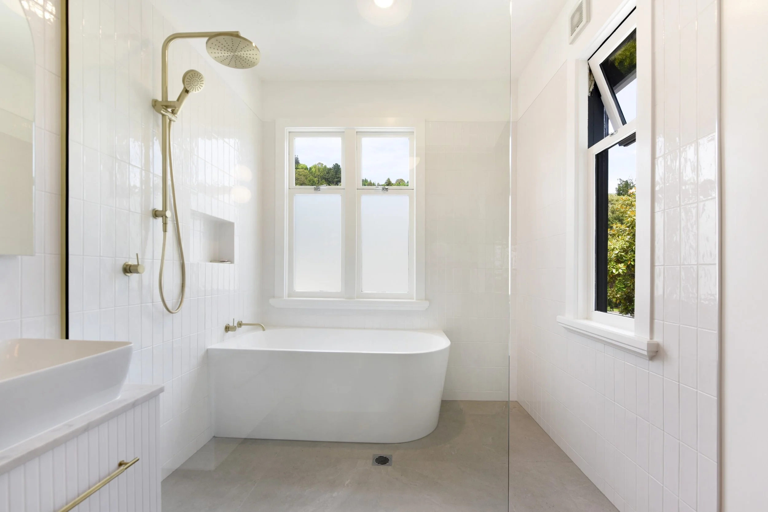 SHP_1094 (Custom).jpg