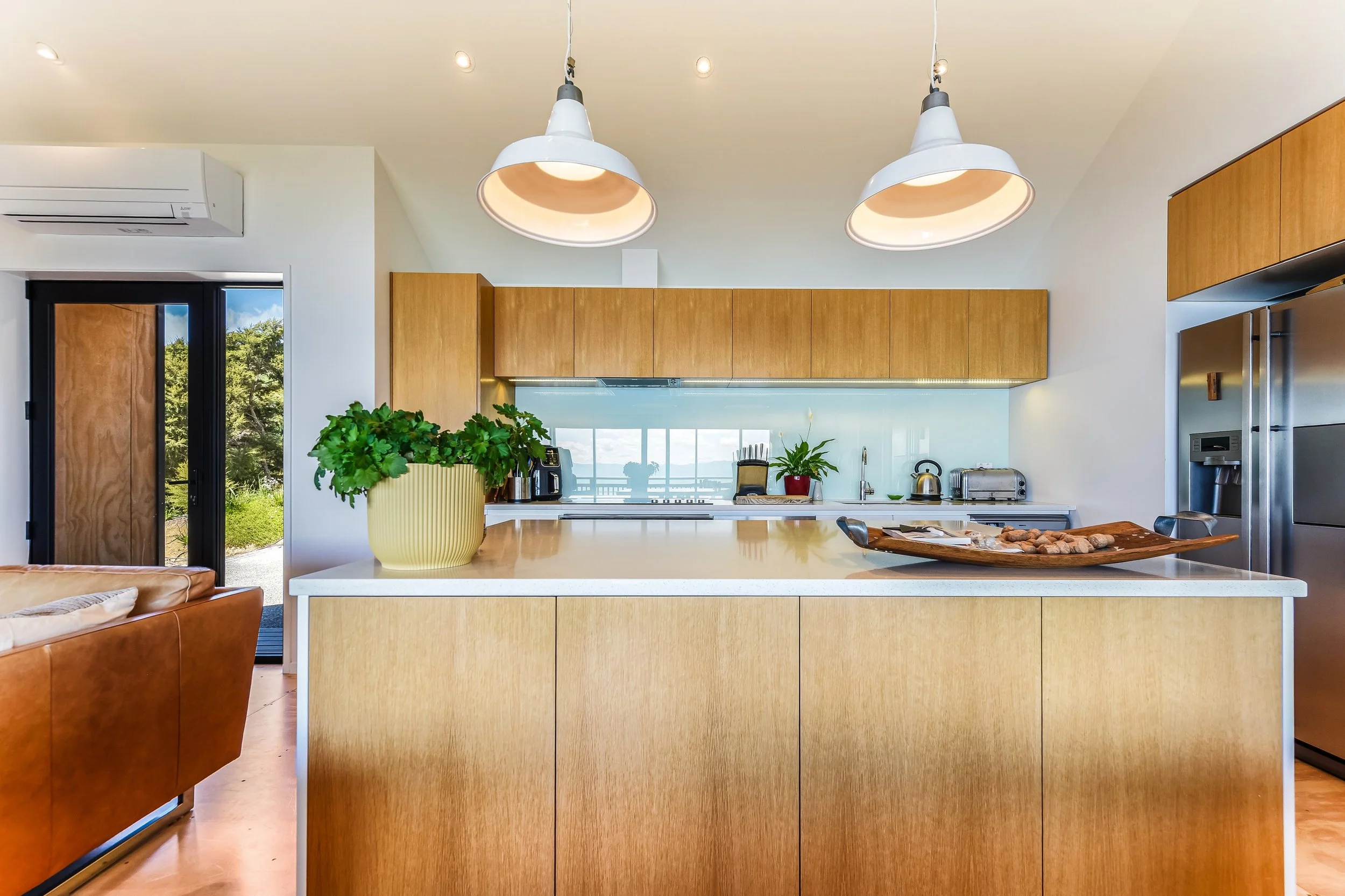 SHP_5993 (Custom).jpg