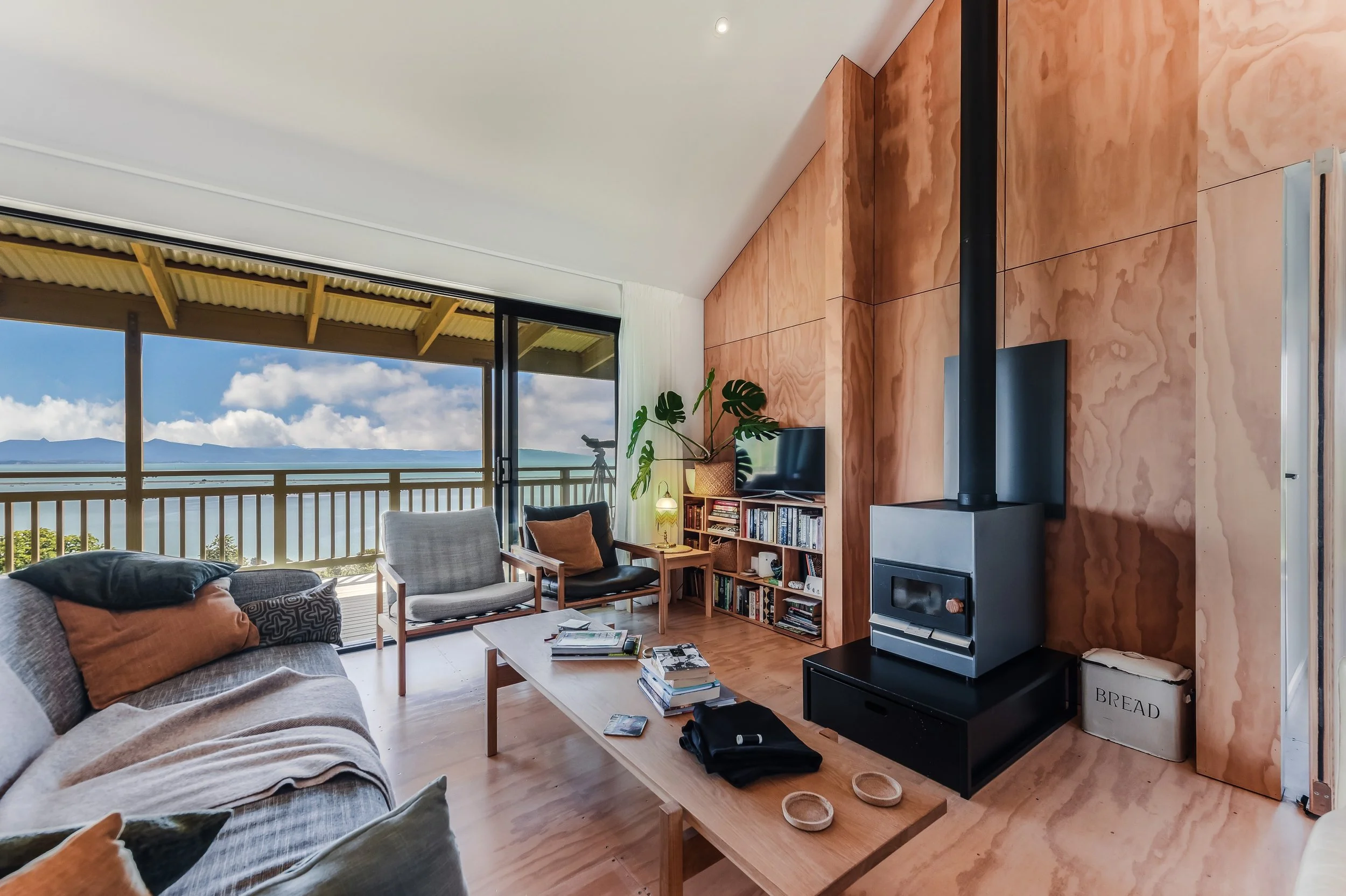 SHP_5918 (Custom).jpg