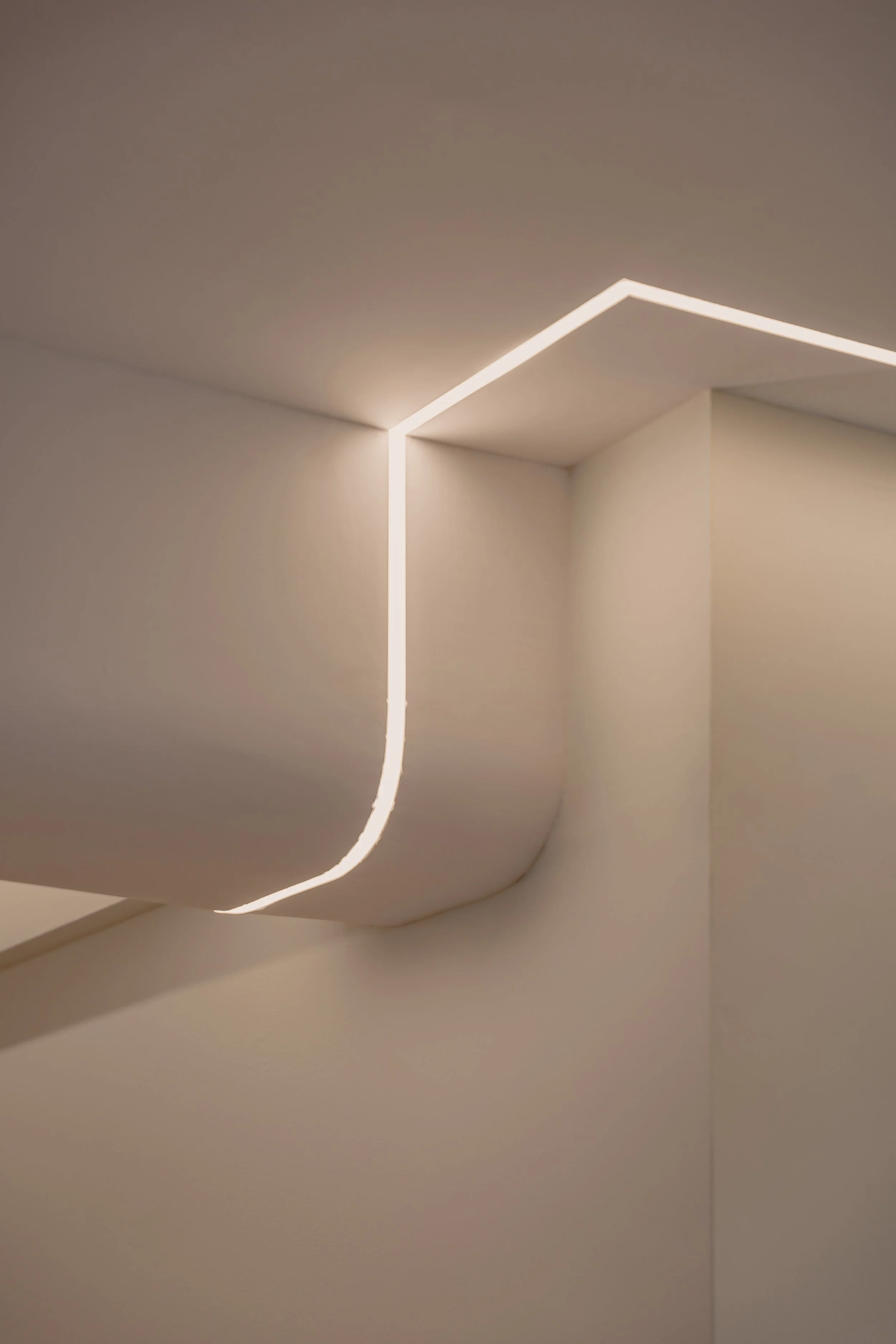 Hatch Design 365B Sembawang Crescent #06-129 - 6.jpg