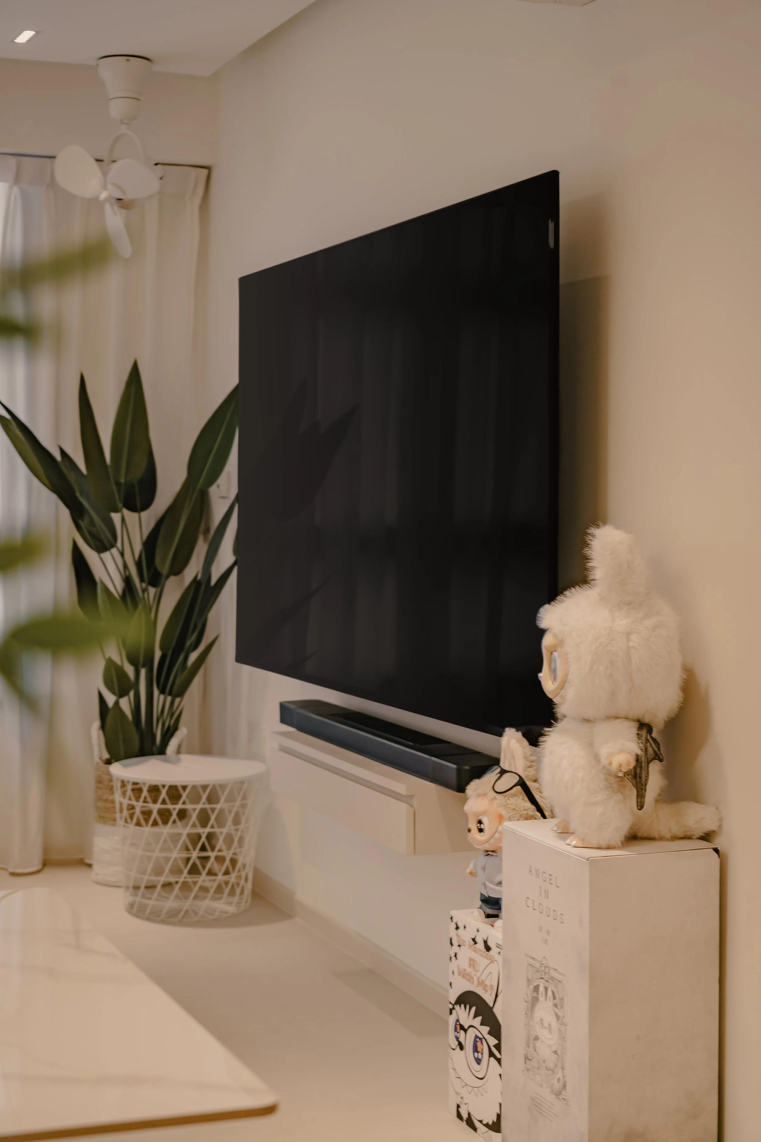 Hatch Design 227B Bartley Walk #04-151 - 9.jpg