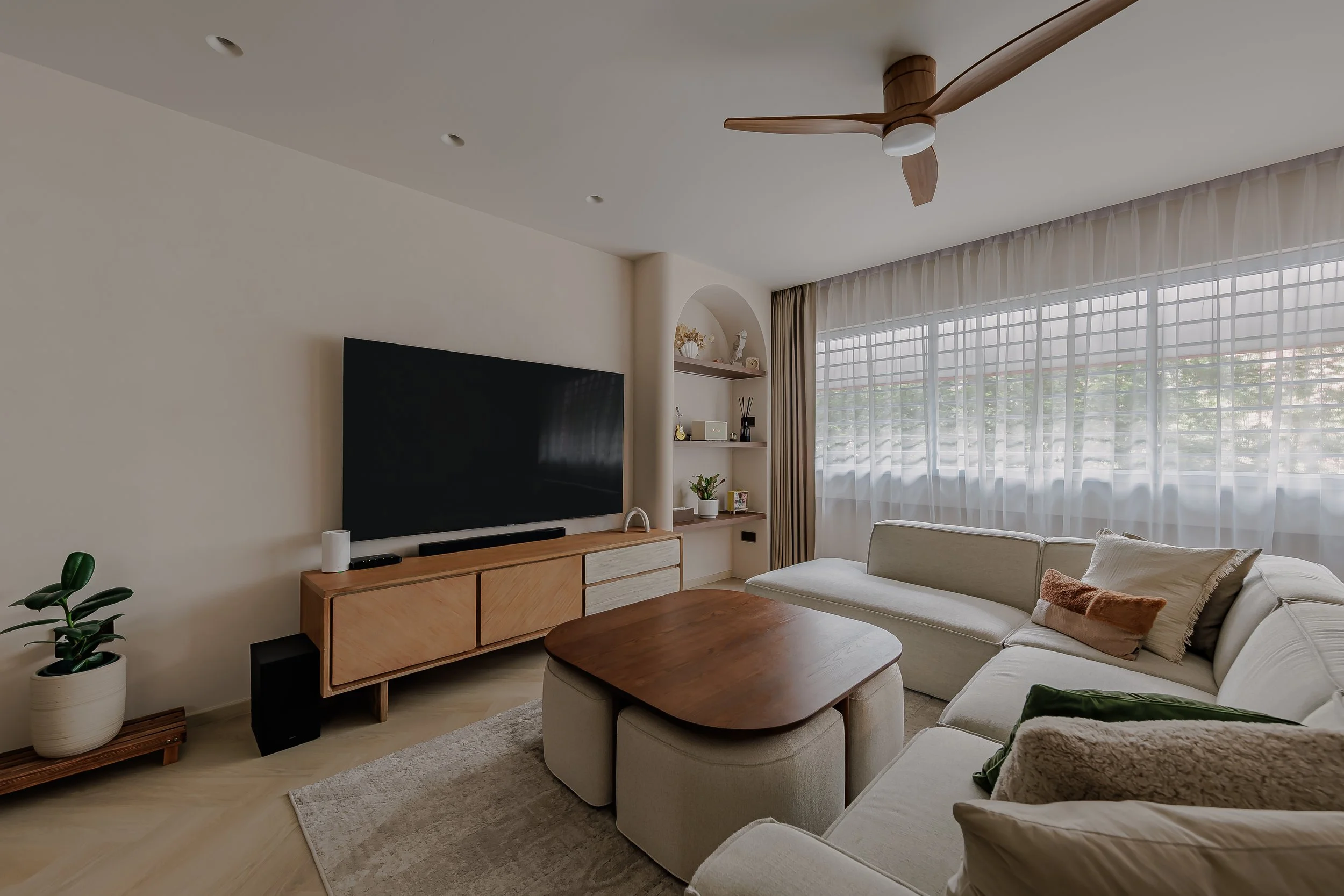 Hatch Design (513 Pasir Ris St 52 #05-105) - 4.jpg