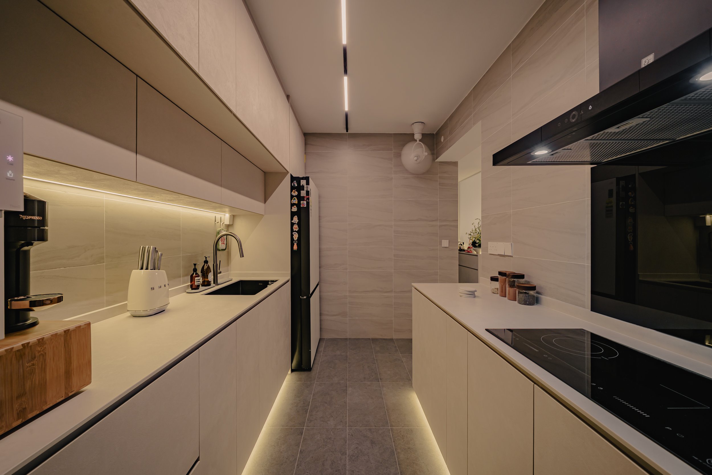 Hatch Design 227B Bartley Walk #04-151 - 15.jpg