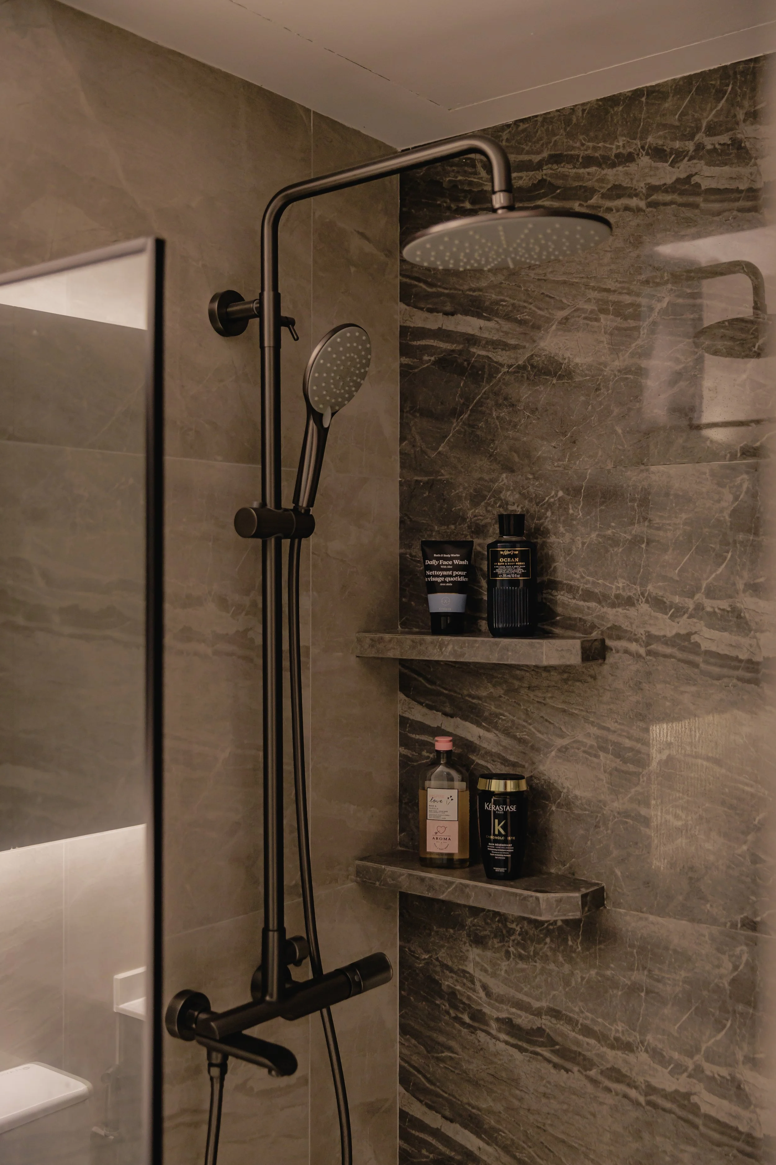 Hatch Design (67 Rosewood Drive #02-37) - 8.jpg