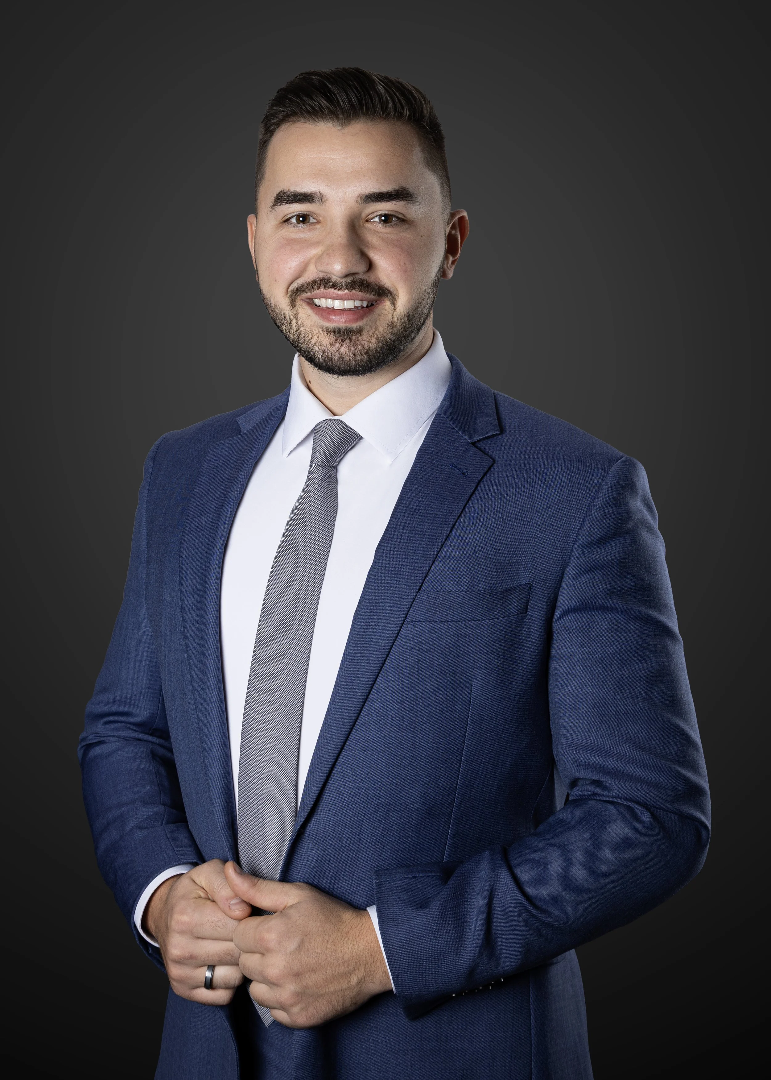 797 Piotr copy 5 x 7 verticle.jpg