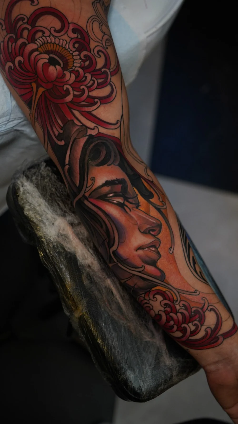 Le Malandrin | Salon de tatouage à Montréal, image size:1000x1778