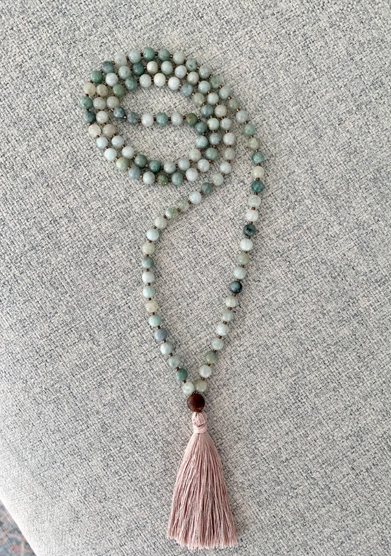 Jade Stone Necklace.png