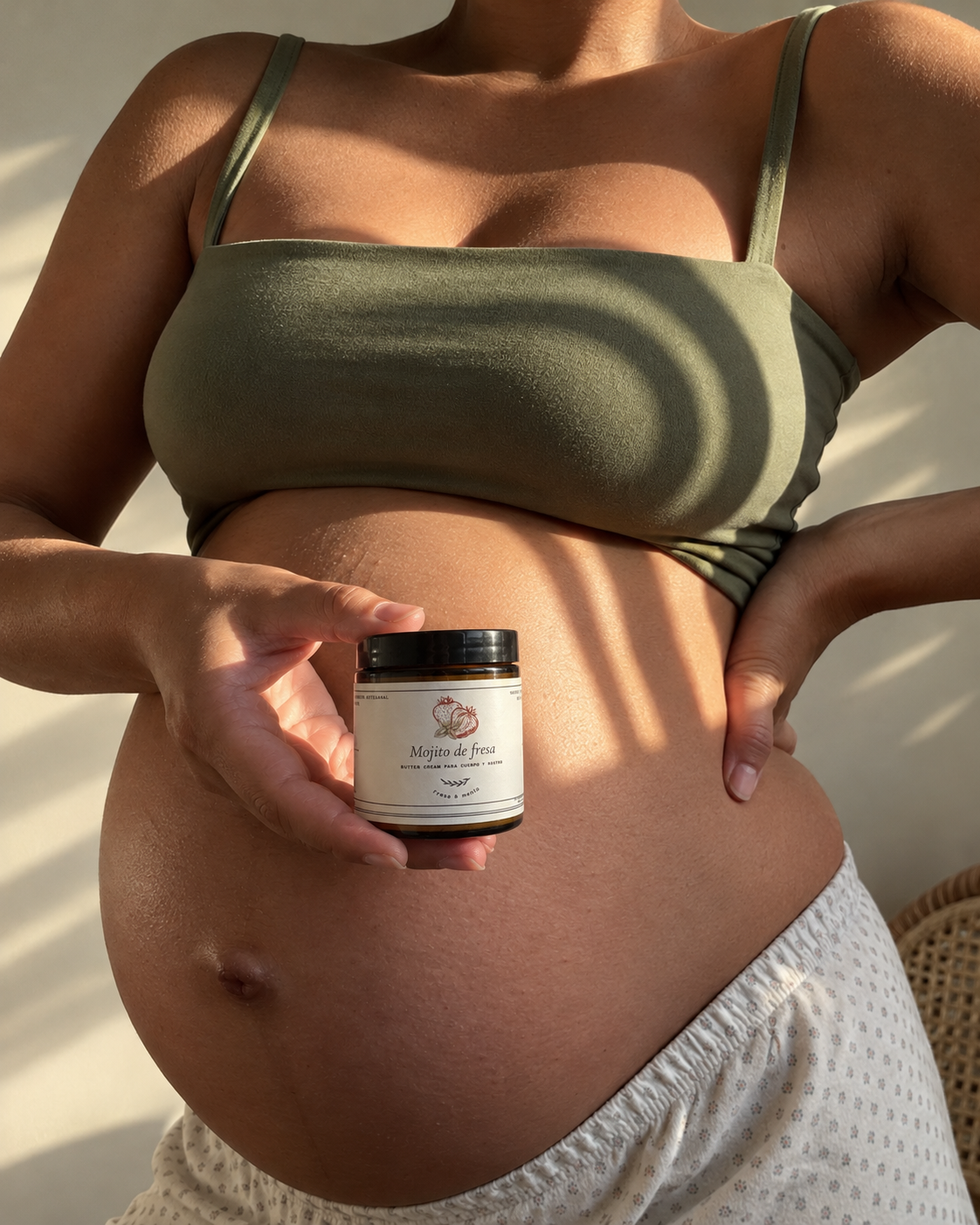 Crema de sebo de res con aroma refrescante a Fresa y menta ideal para estrías e hidratación durante el embarazo - Purus natural