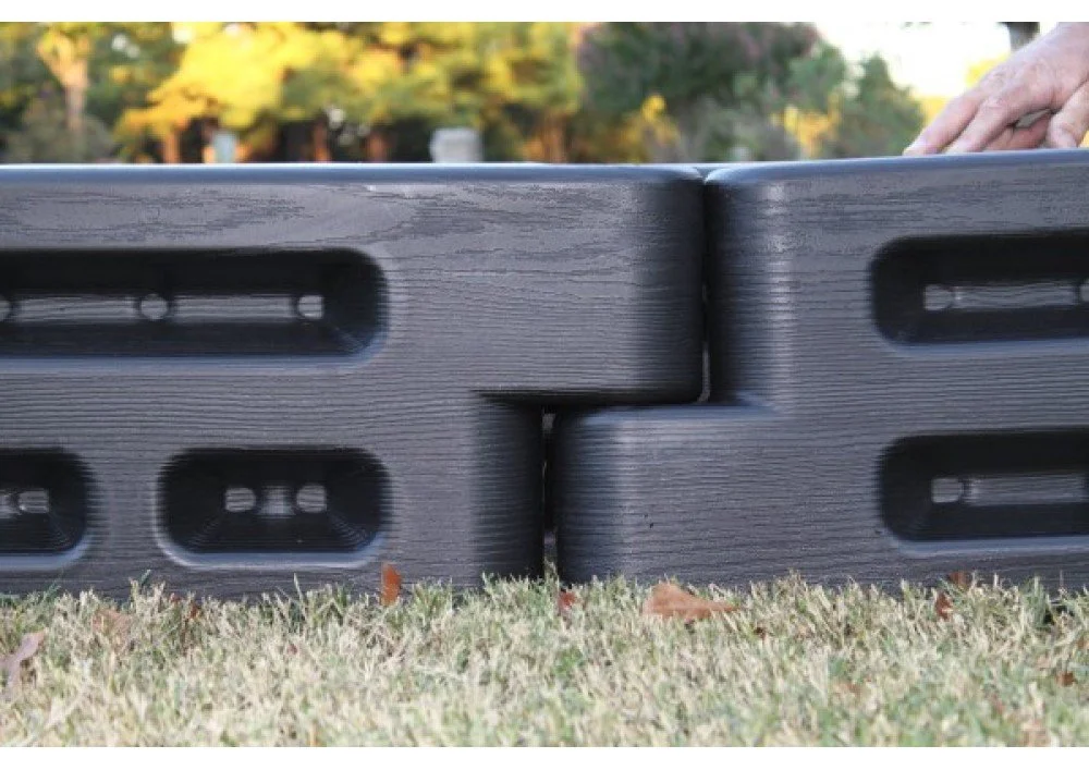 1 border-4-feet-long-x-8-inches-high-2-by-2-inset.jpg