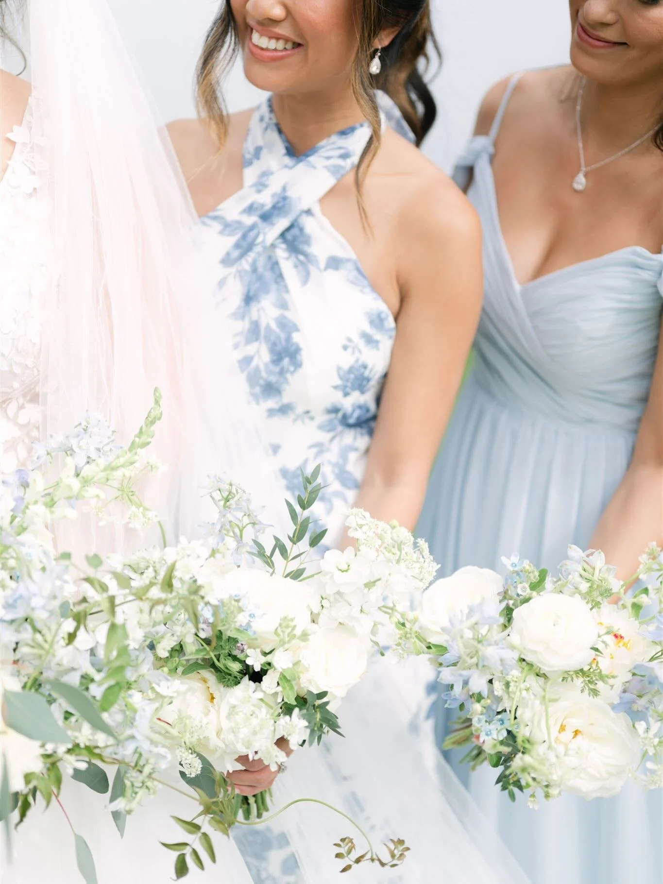 White &amp; Blue floral romance for this late spring wedding by the water 🤍
Congratulations E and T!

Photography: @themullinsphotoco
Videography: @bachelorboysband
Coordination: @canaweddingco
Florals: @houseofjeanneflowers
Hair and Makeup: @alexan