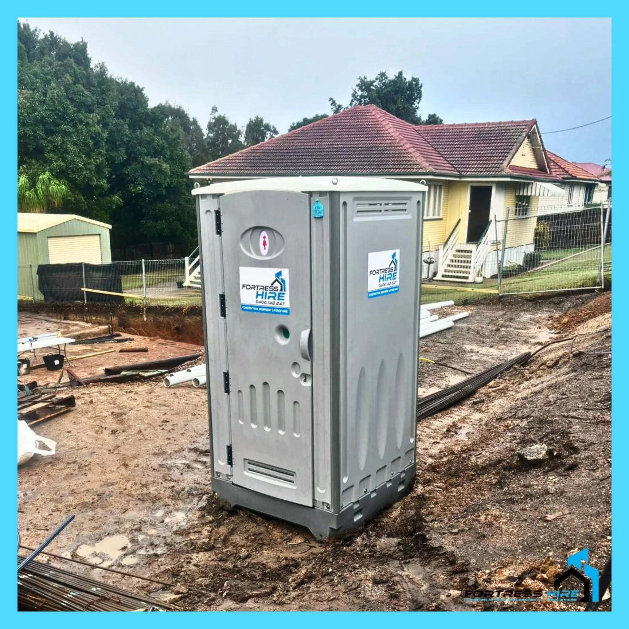 Building in progress? We&rsquo;ve got the essentials covered. 🚻

Our clean and reliable portable loos keep your crew comfortable on site.
Fortress Hire service you can count on. 💪

Book today!
📞 0406 142 247
📧 bookings@fortresshire.com.au