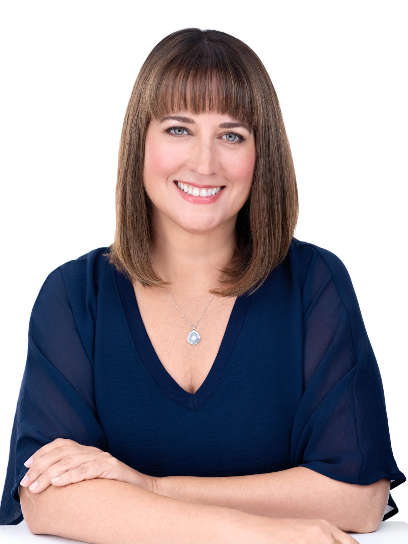 Got a friend that needs a new Headshot? 📸 Tag them in the comments below! ⬇️

As part of our Black Friday Sale this year, we are offering $100 off of our Extended Studio Headshot Sessions! Hit that link in our bio for more information and to purchas