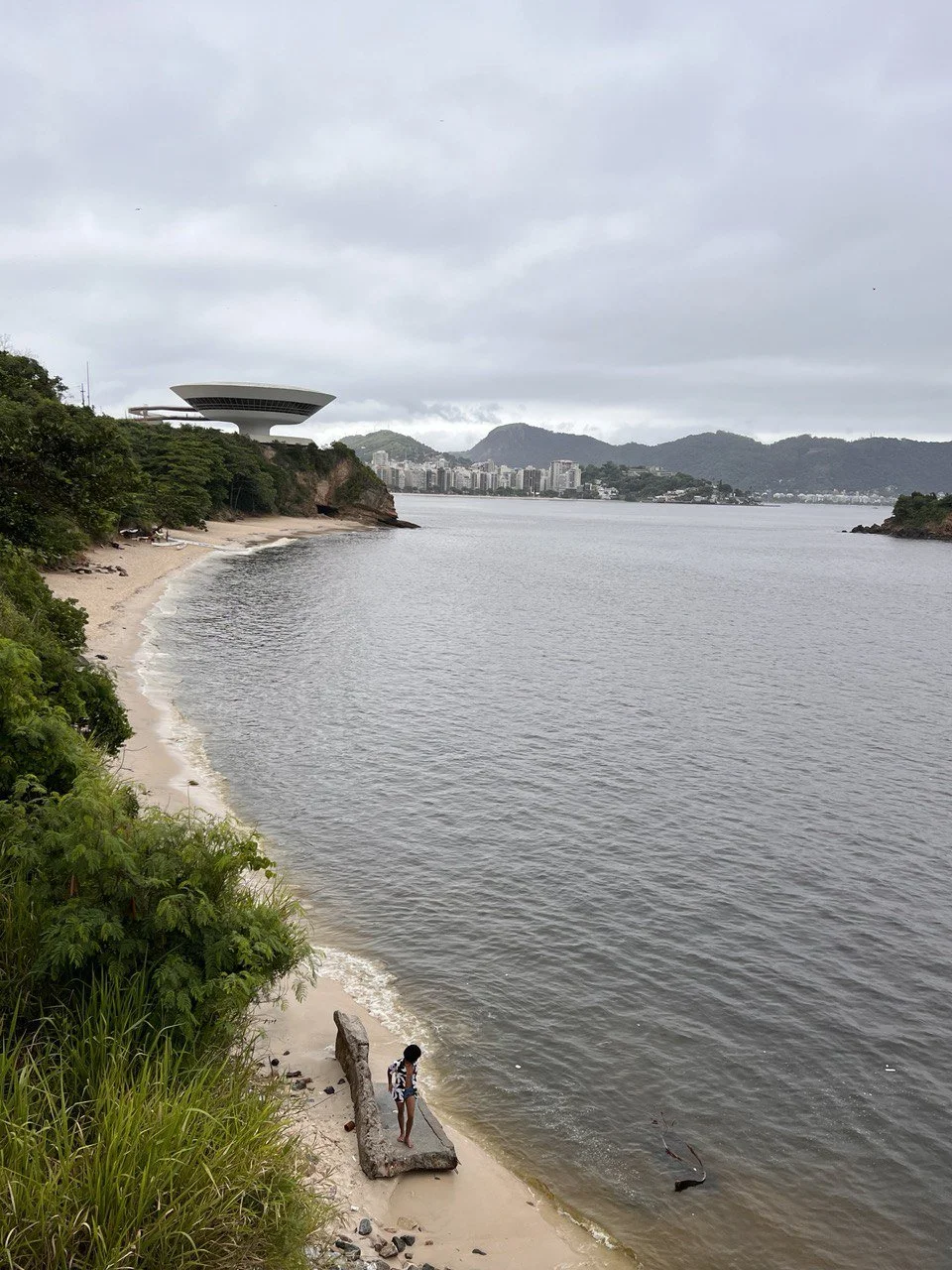 mac niteroi brazil