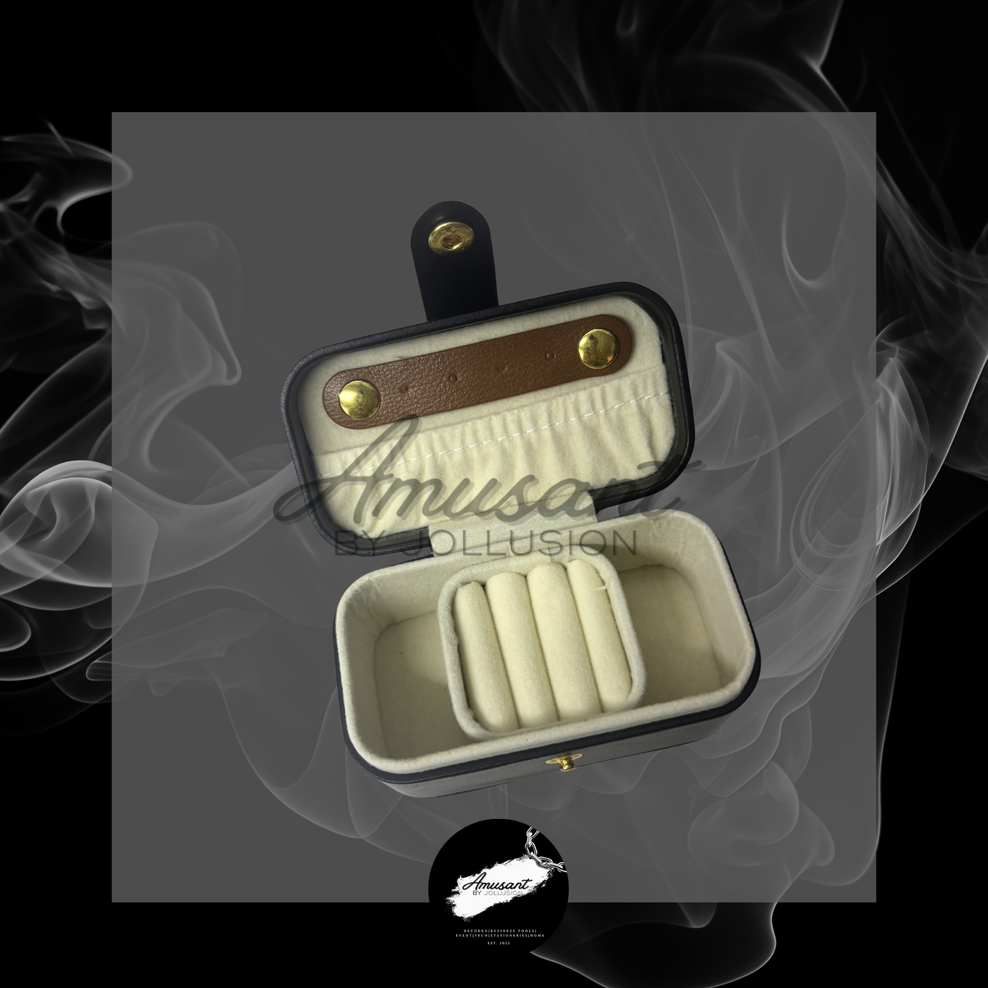 small jewellery box inside.png