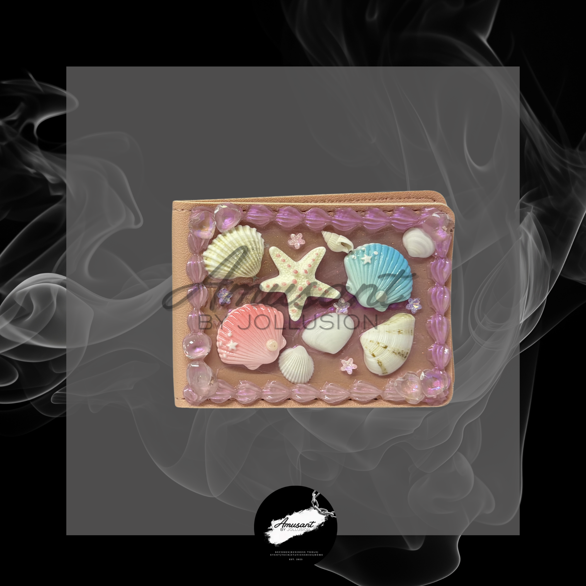 Leather cardholder (2).png