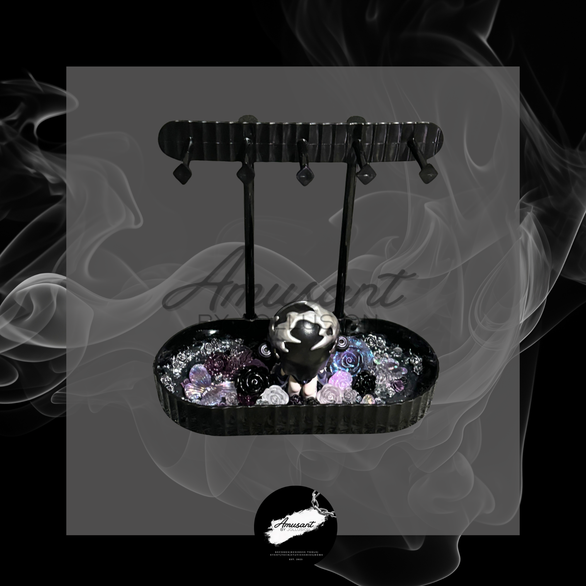 Jewellery stand (7).png