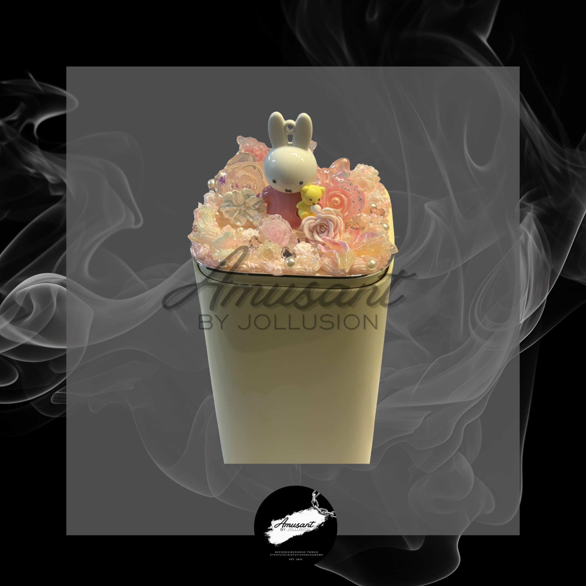 Make up brush holder (5).png