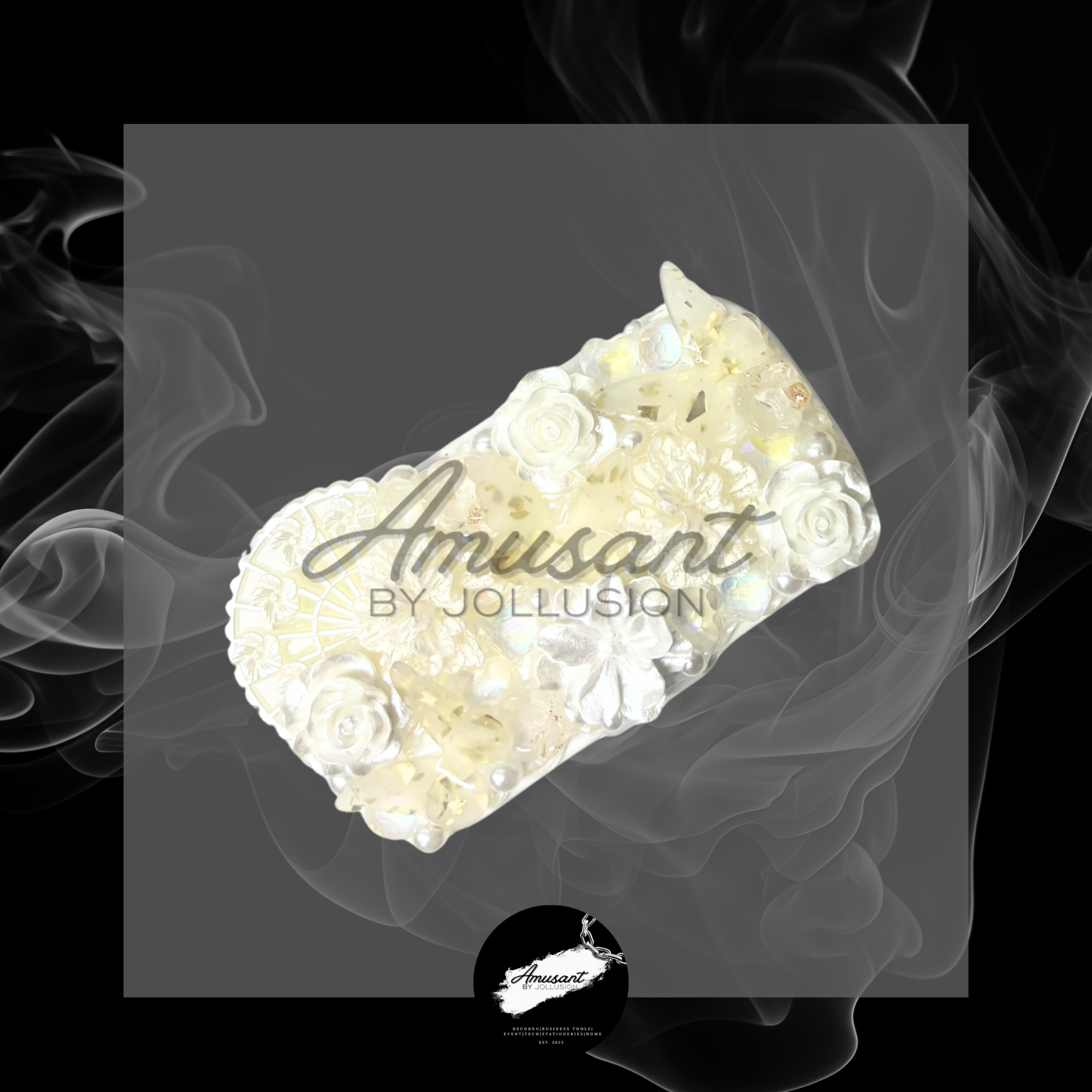 small jewellery box-white.png