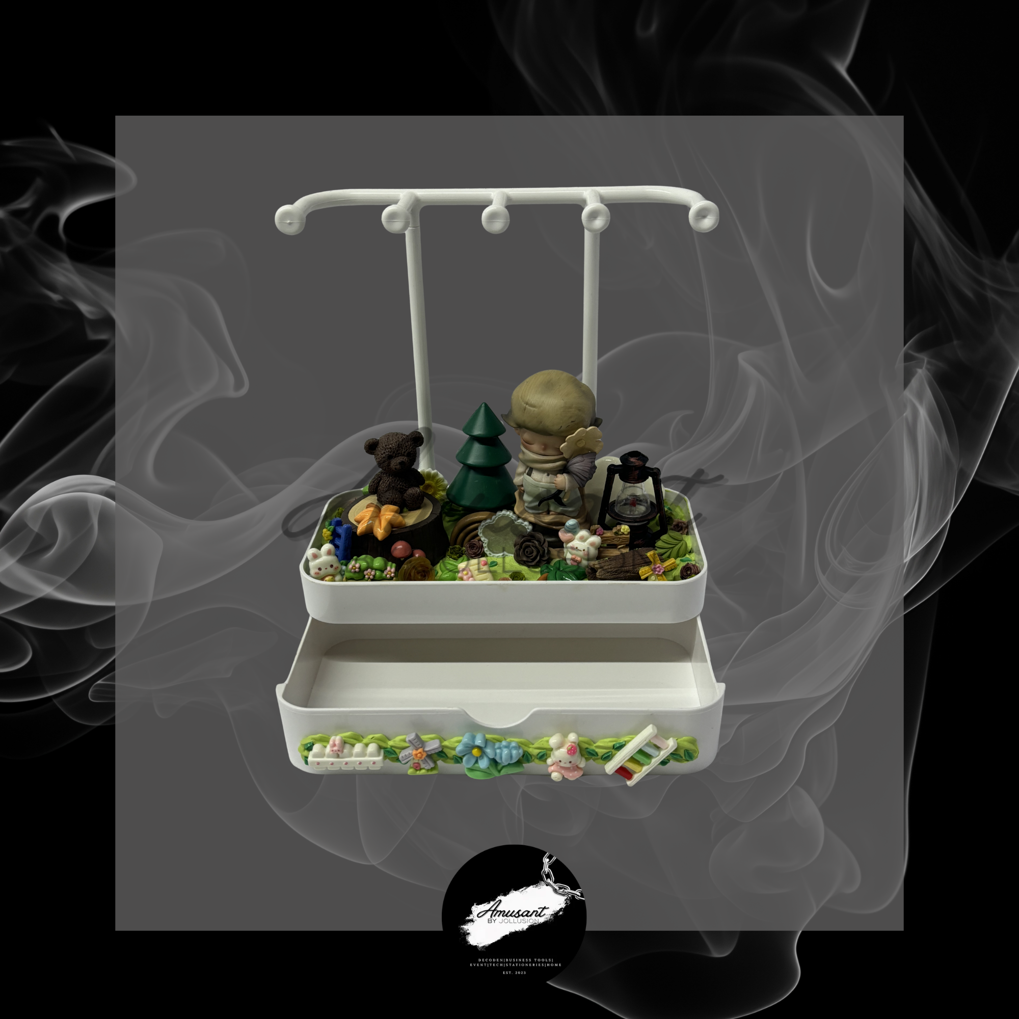 Jewellery stand (2).png