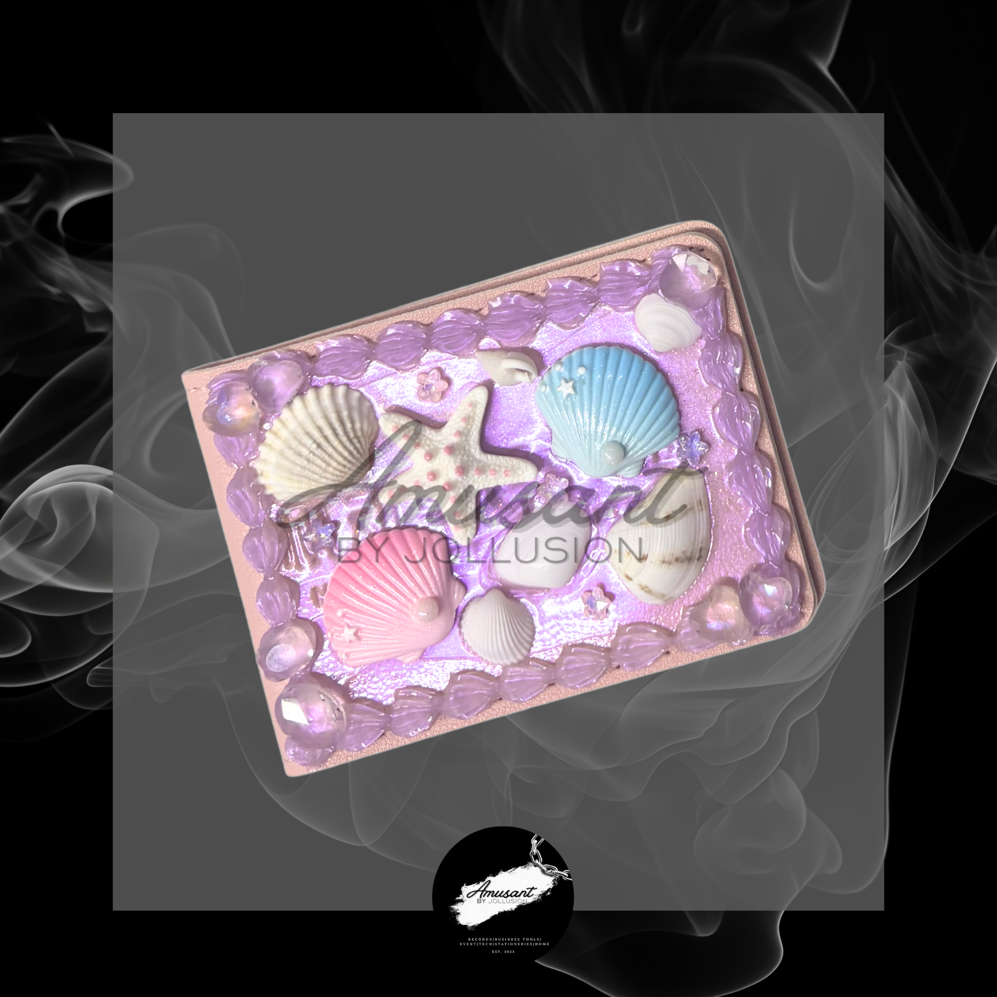 Leather cardholder-seashells.png