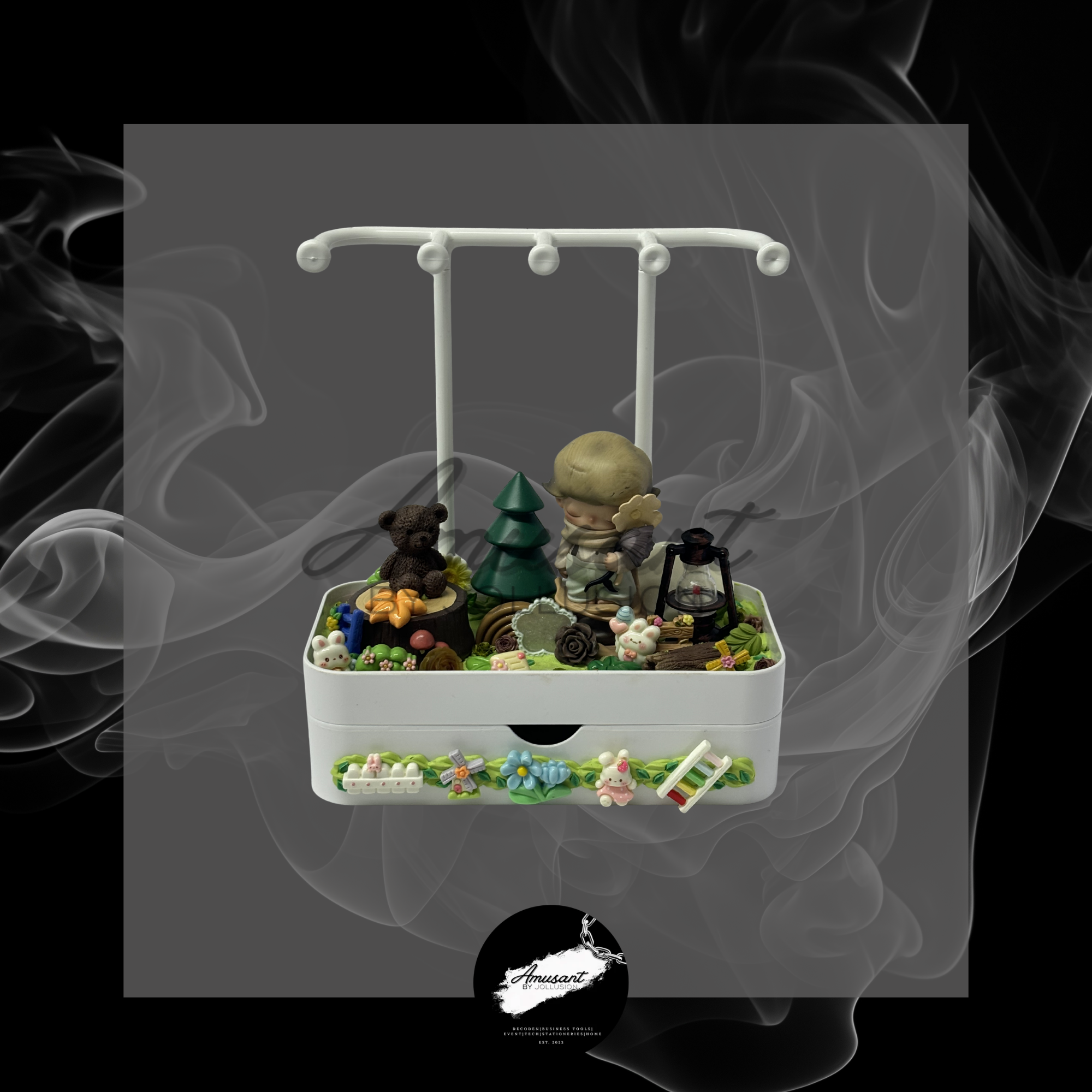 Jewellery stand.png