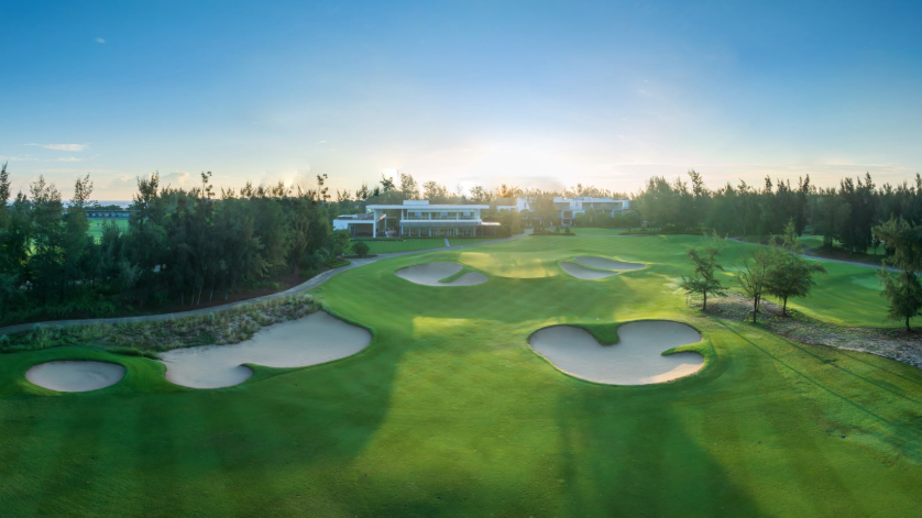 Sphinx Travel Montgomerie Links Golf Club1.png
