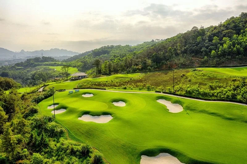 Sphinx Travel FLC Halong Bay Golf Club6.jpg