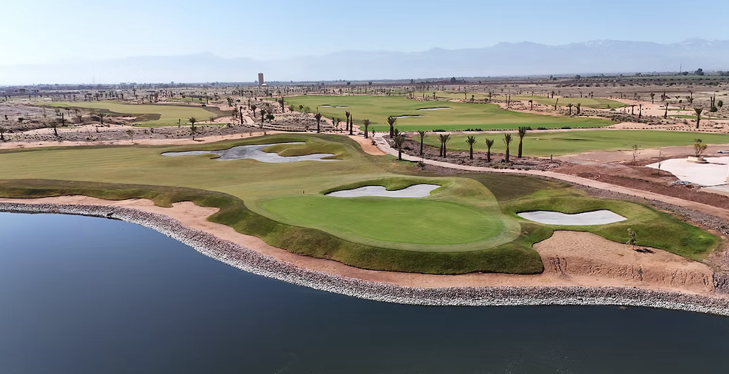 Akenza Golf Resort.png