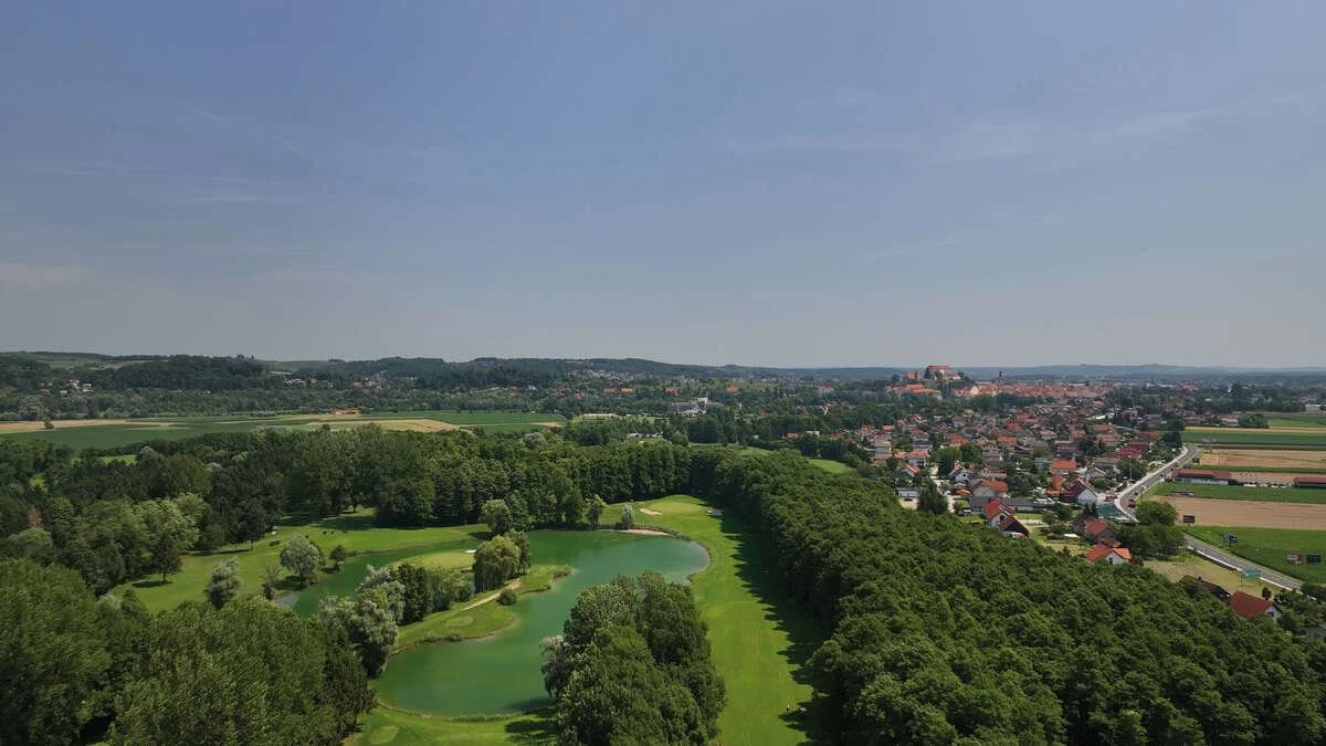 Sphinx Travel Golf Ptuj.jpg