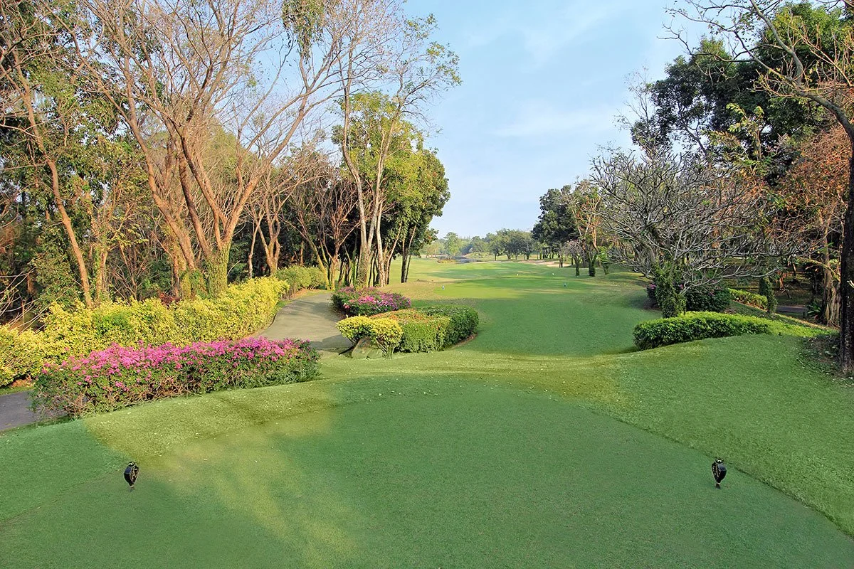 Sphinx Travel Alpine Golf Club Bangkok1.jpg