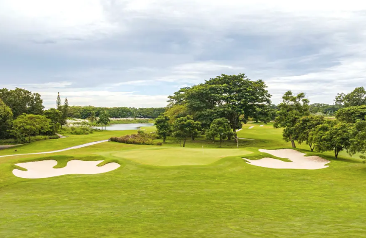 Sphinx Travel Mimosa Plus Golf Course6.png