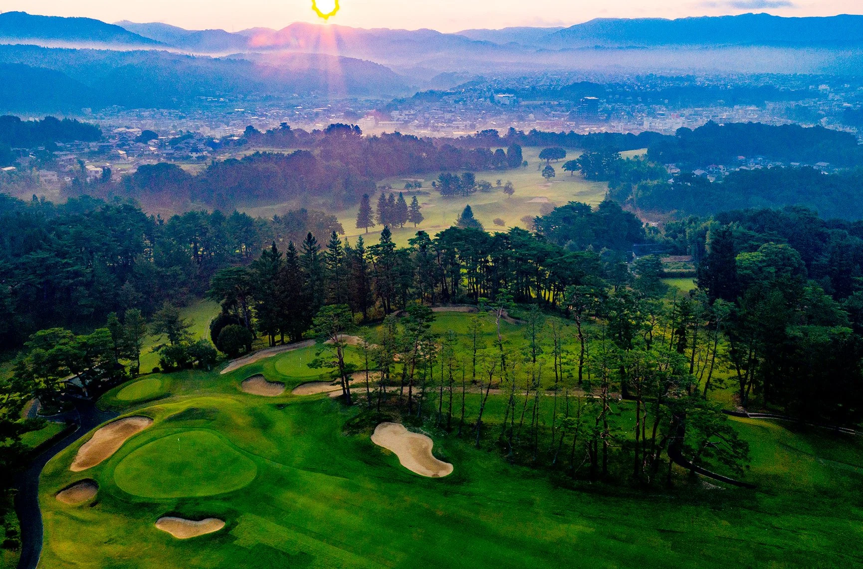 Naruo Golf Club1.jpg