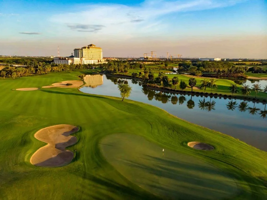 Garden City Golf Club.jpg