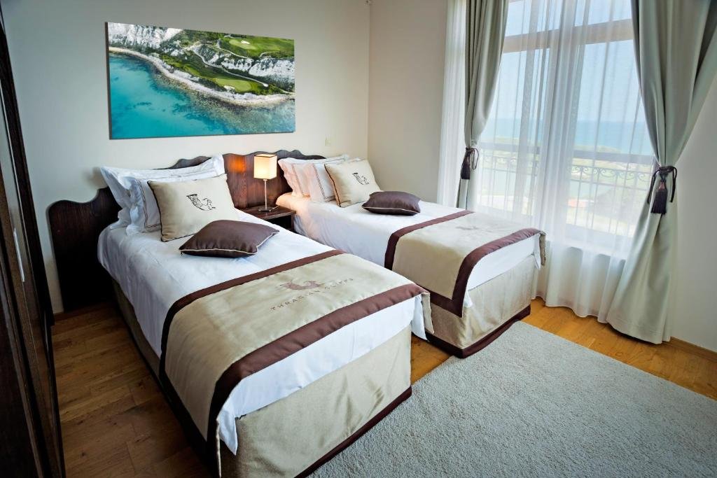 Thracian Cliffs Golf & Beach Resort3.jpg