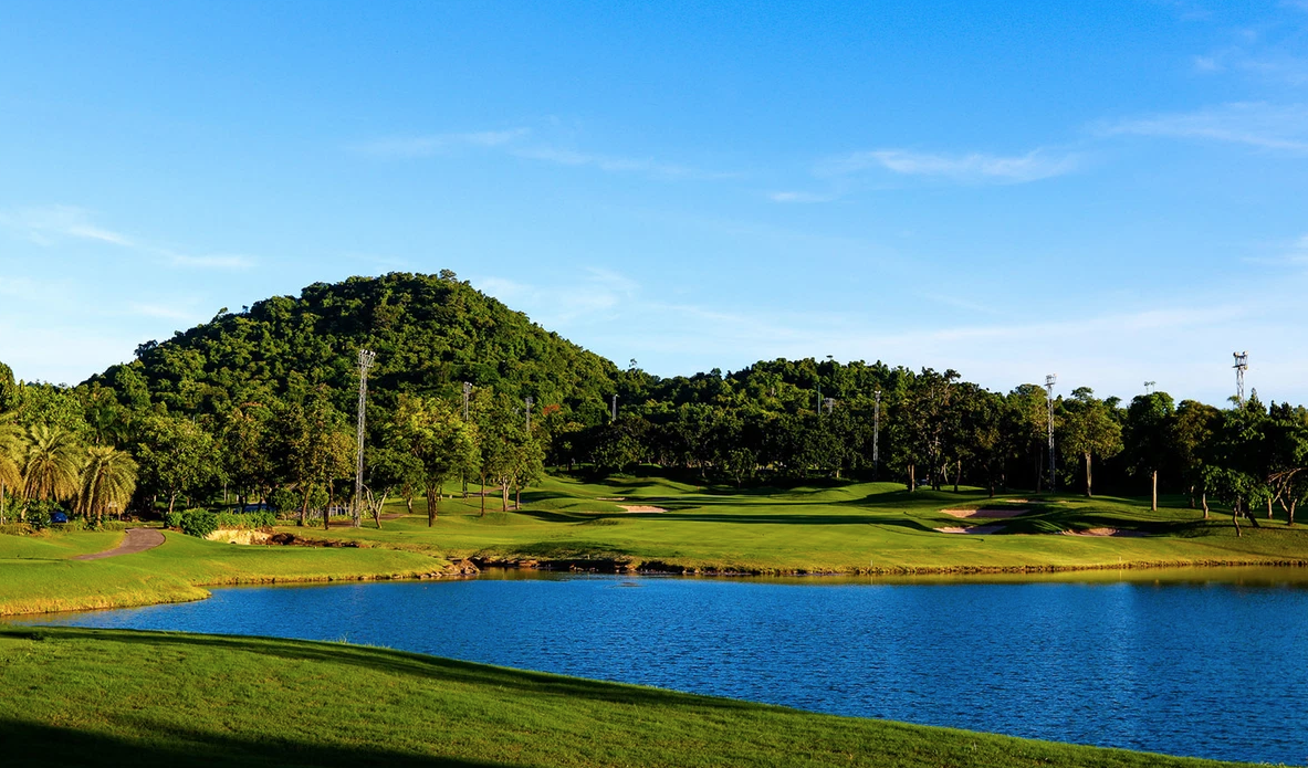 Laem Chabang International Country Club3.png