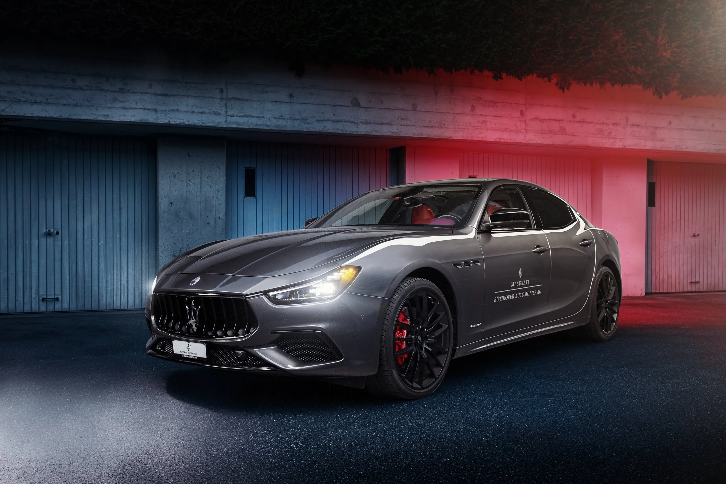 MaseratiGhibli-1.jpg